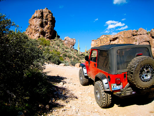 Off-roading @ Walnut Creek near Superior AZ. 