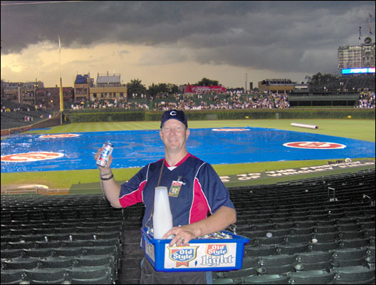 Nothing quite like selling Cold Beer at a rainout, D-Backs @ Cubs 2006