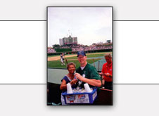 Tidbit and Mark the Beer Guy @ Wrigley Field, June 2005.